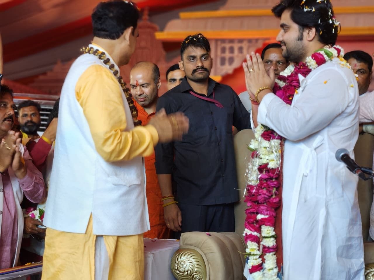 navagraha-mandir-dabra