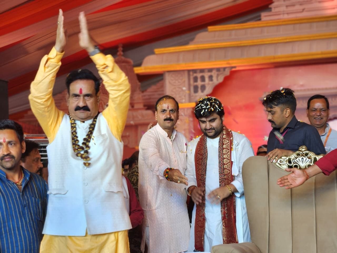 navagraha-mandir-dabra